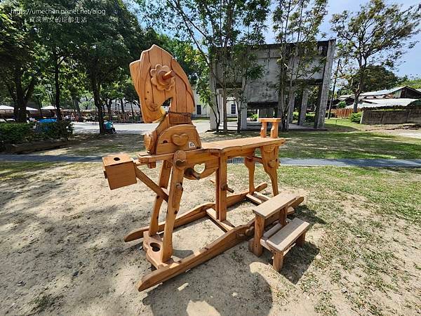 【嘉義市】阿里山森林鐵路車庫園區：鐵道迷必訪，月台、鐵道仍使