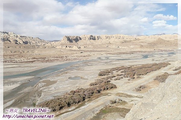 象泉河-對望土林-2.jpg