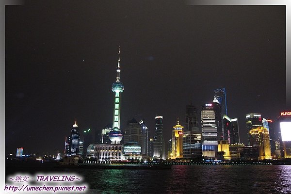 外灘看陸家嘴夜景-1.jpg
