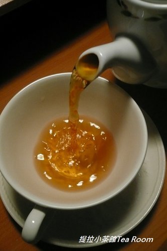 20120412我的假日Tiptree早餐──Breakfast Tea+Lemon curd 全麥吐司 (7)