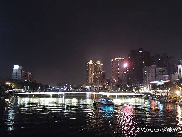 高雄真愛碼頭_夜景 (15).jpg