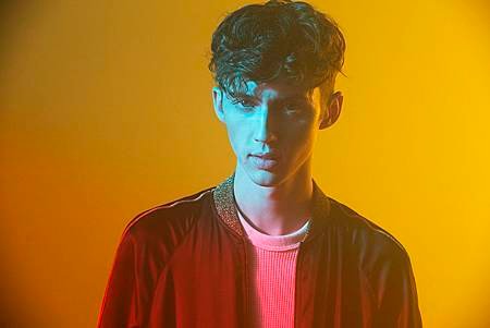 Troye Sivan 特洛伊 (2).jpg