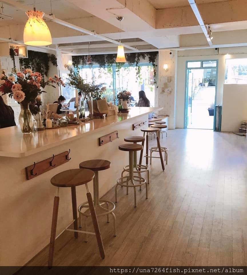 founyard bakery 18.jpg