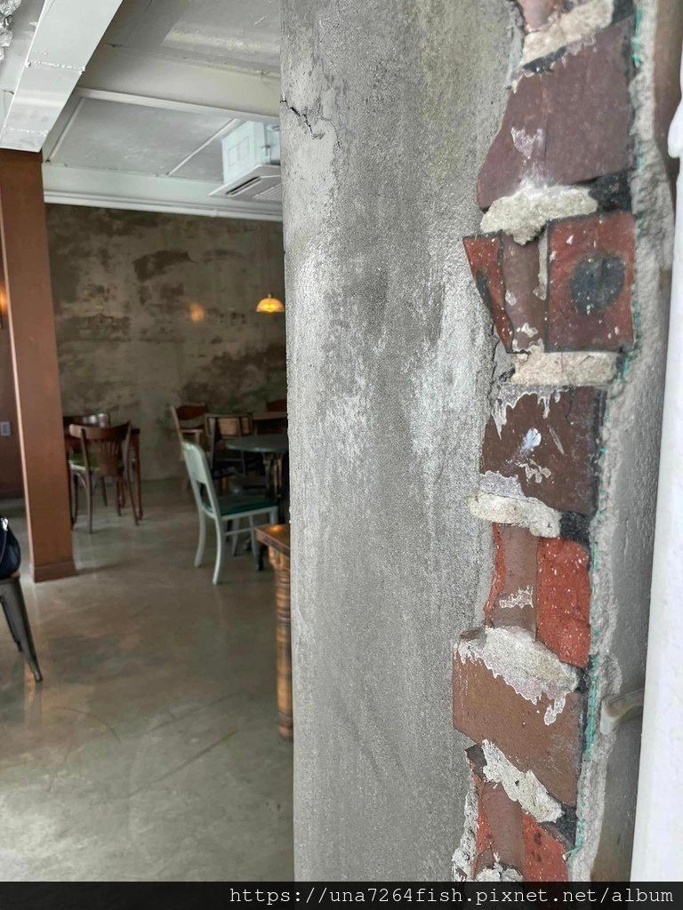 ☆地鐵2號線-建大入口站○低調溫馨衣櫥咖啡廳★ Cafe A