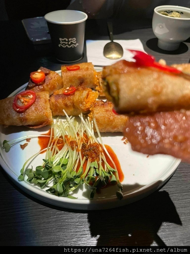 ★地鐵2號線 新村站 很容易錯過的人氣韓式餐酒館 Doju도