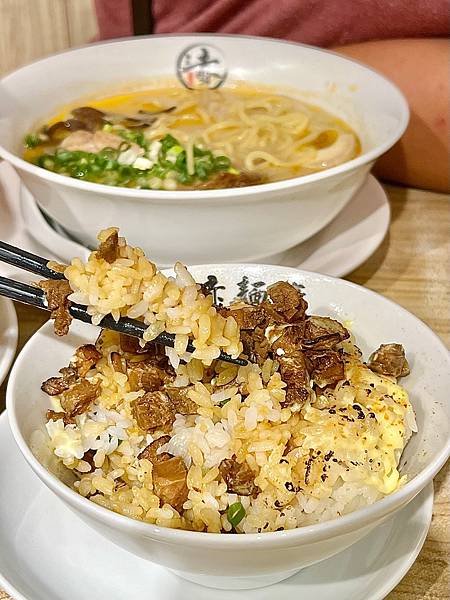 屋台拉麵必吃➤赤麵廠 レッドラーメン︱寵物友善店家︱桃園藝文