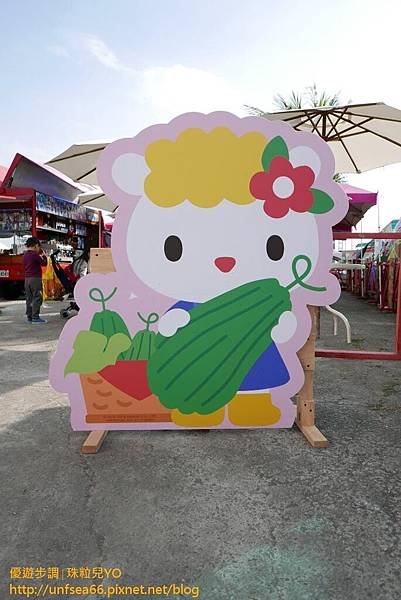 image333_YoYoTempo_2018世界唯一Hello Kitty彩繪稻田超吸睛part2.jpg