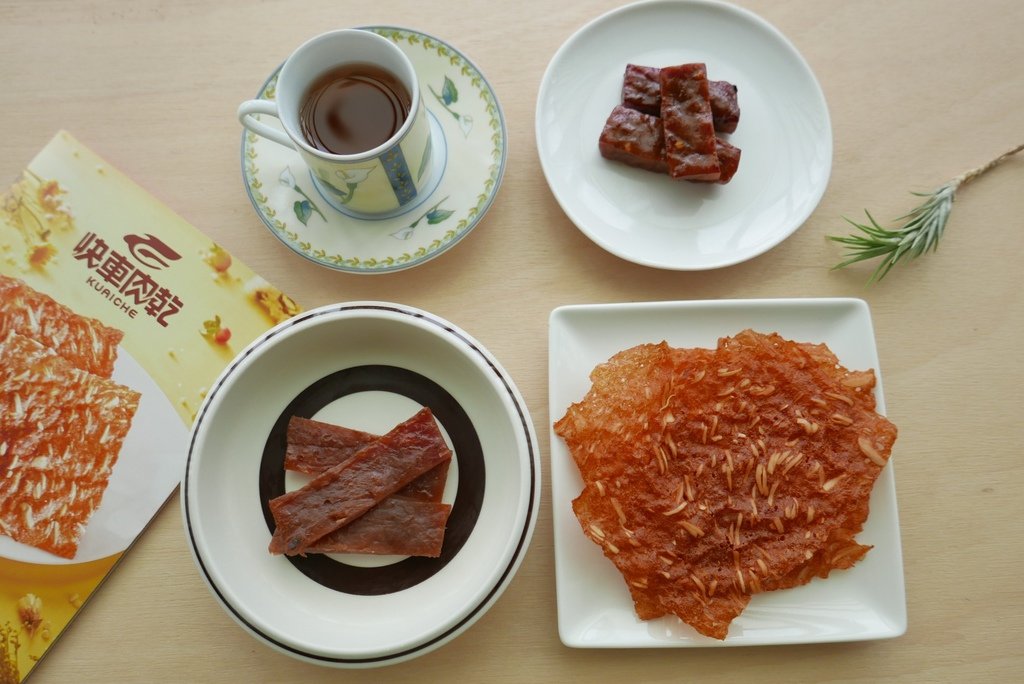 【宅配美食】快車肉乾，招牌特厚麻辣鍋豬肉乾、原味杏仁香脆肉紙、傳統蜜汁豬肉乾image001 (22).jpg