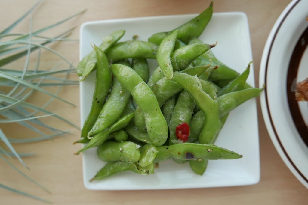 LULU食尚早午餐店 滷味，招牌鳳爪、蜜汁QQ蛋、蒜香毛豆、冰鎮滷豆干image001 (7).jpg