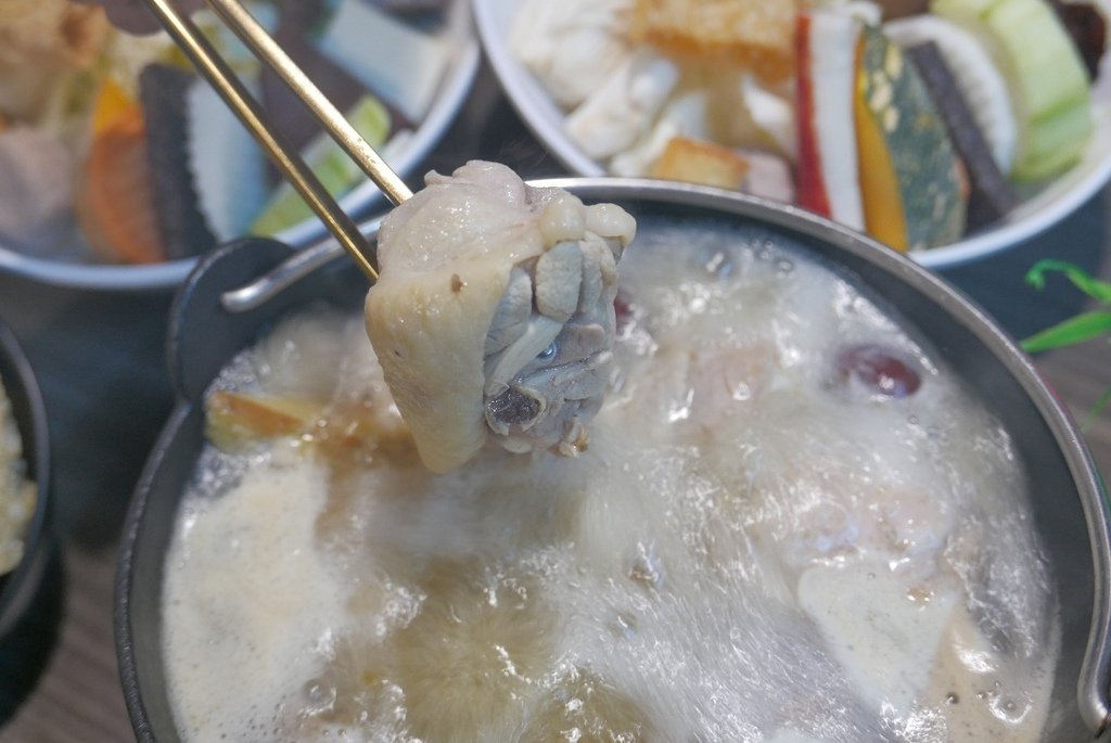 台中龍心大悅美村店image001 (9).jpg