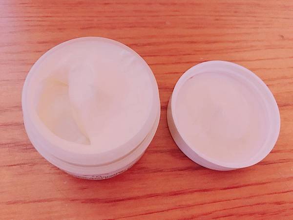 【保養】看到黑眼圈和眼袋別急著動刀！做好保養Hen重要！肌膚保濕是關鍵–Deserving Health野玫瑰柔膚水＆強效修復眼霜（100% 加拿大製造）