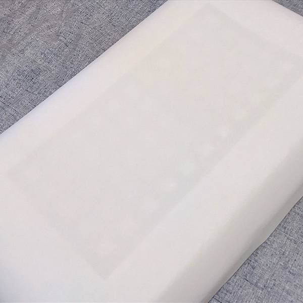 【開箱】經常落枕、肩頸痠痛影響工作效率？如何挑選枕頭很重要！別於傳統記憶枕的恆溫親水記憶枕。夏天不悶熱、冬天不變硬。讓睡眠達人幫你客製化挑選釋壓、合適高度、符合人體工學的命定枕！－睡眠達人irest客製化枕頭