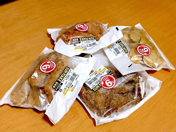 【全聯美食】全聯熟食不用微波不用加熱即食食品超方便。外食族最愛雞塊、雞排、滷味、壽司、烤魚、麵包任你挑！－全聯福利中心台中市政旗艦店