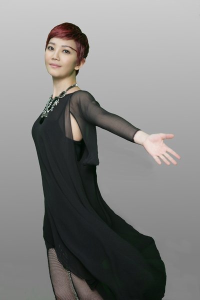 ZI5I8615_2_gray.jpg