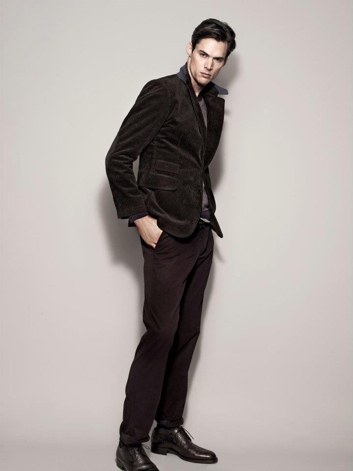 Mat-Gordon-for-JOOP-casualFall-Winter-2011-2012-04.jpg