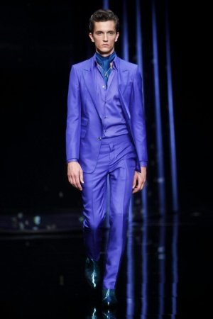 2012-06-24-20-25-22-roberto-cavalli-4990