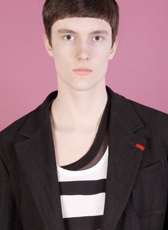 Charlie Timms: STYLED by ANDREW DAVIS at oki-ni