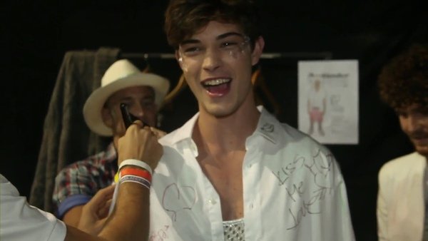 Francisco Lachowski  for T.I For Men SS 2010 Campaign Francisco Lachowski on Auslander backstage