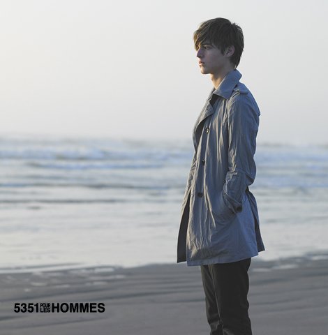 5351 Pour Les Hommes SS11 campaign02.jpg