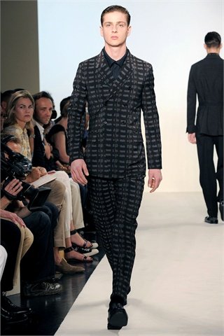 SYL-SS11-09-Lucas Mascarini.jpg