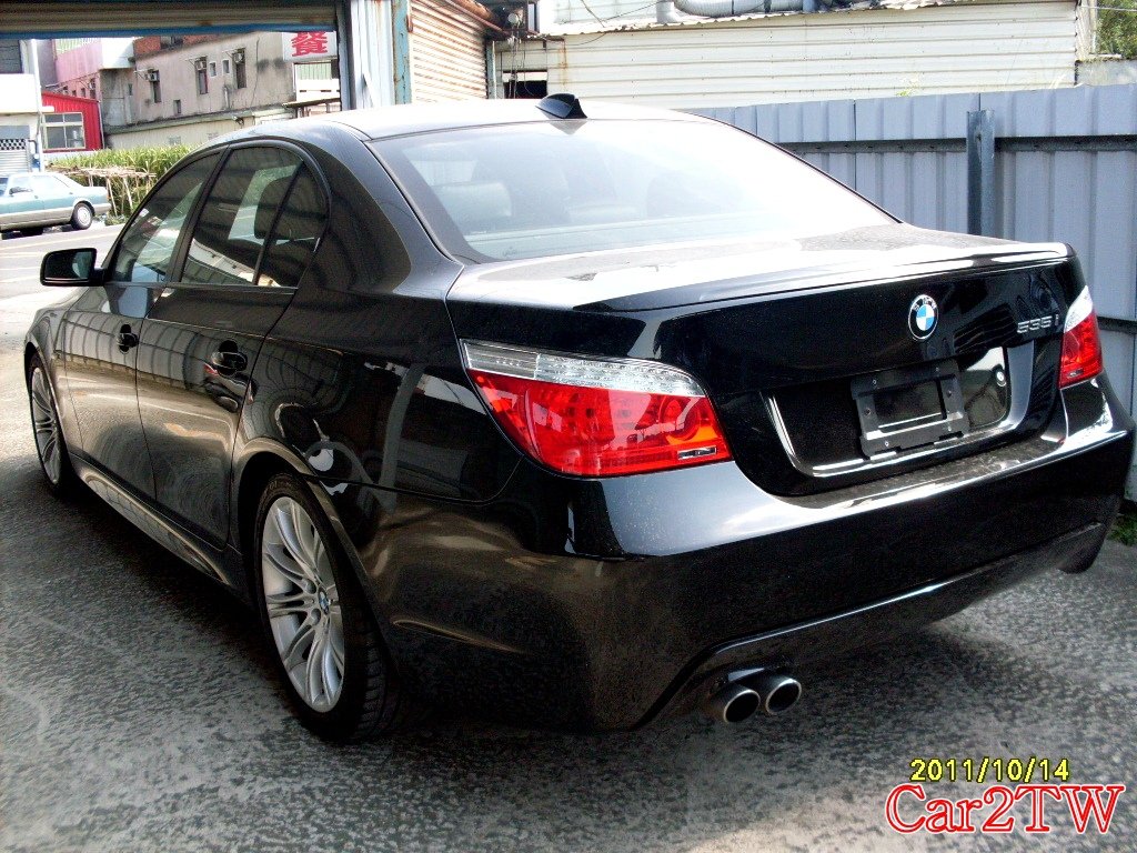 BMW_535i_E60_9