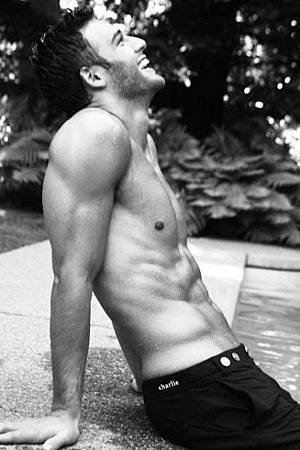 Ryan Guzman (6)