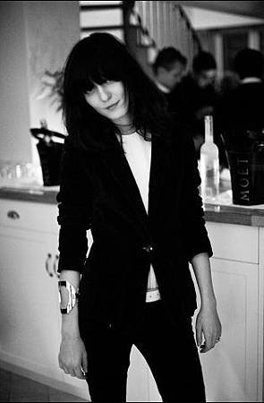 Irina Lazareanu.jpg