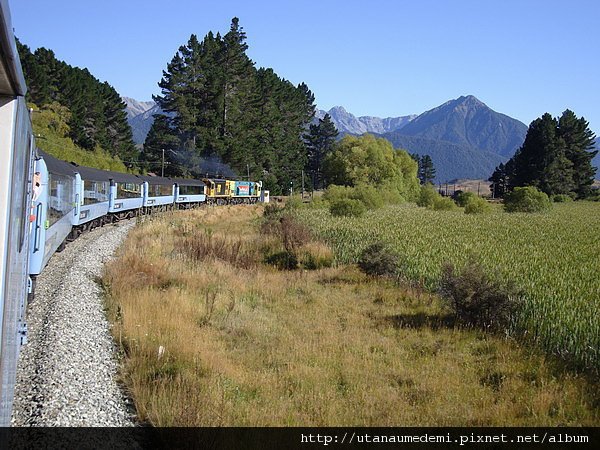 041-00656-南阿爾卑斯高山火車途中_resize.JPG