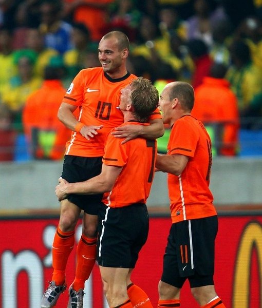 77a5e26a3f59fbfd6e0e412abdc5facf-getty-98694125bd068_netherlands_v.jpg