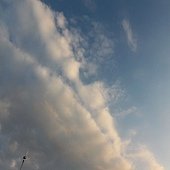 早晨講堂上空之一