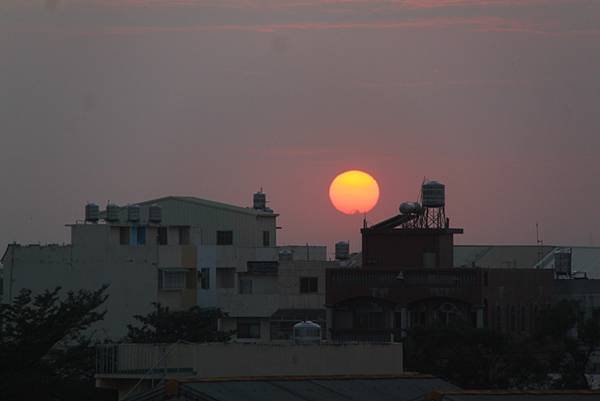 二十四日夕陽