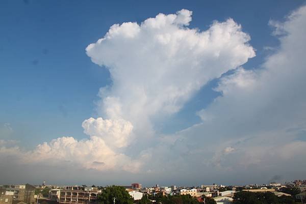 天空的雲彩之一