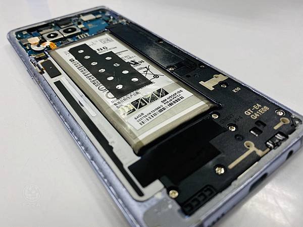 三星NOTE8電池膨脹.jpg