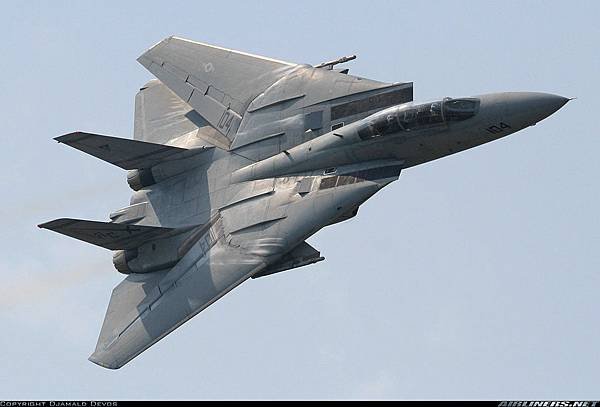 Grumman F-14A Tomcat_US Navy 20050917