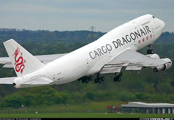 Boeing 747-312M(SF)_Dragonair  20070424  Stewart Andrew