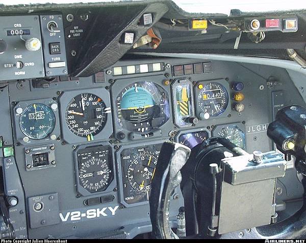 McDonnell Douglas DC-10-15_Skyjet    20010520  Julien Moerenhout