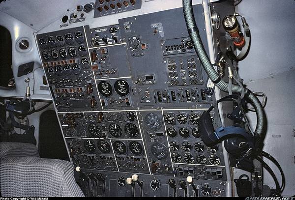 McDonnell Douglas DC-8-62CF_Finnair   19790929  Yrjö Mäkelä 