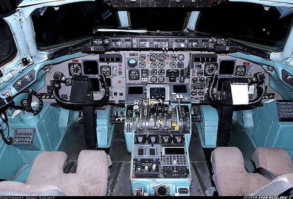McDonnell Douglas MD-82 (DC-9-82)_American Airlines   20161228   Andy Egloff