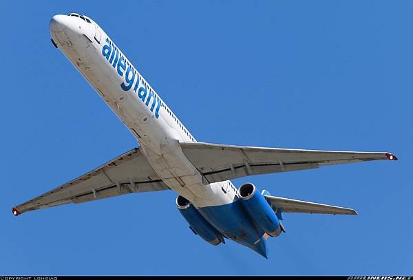 McDonnell Douglas MD-88_Allegiant Air   20170928  Ighsiao
