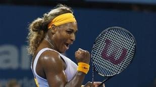 2014-01-03T140459Z_2_CBREA0211AV00_RTROPTP_2_CSPORTS-US-TENNIS-BRISBANE