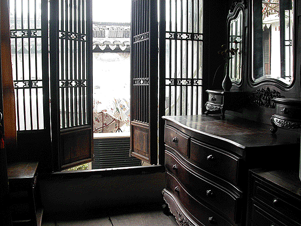 20070906_63623ebe31a834dc02f4gfWOGMVdR8fH.gif