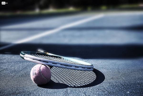 Tennis-Racquet-Wallpapers-4