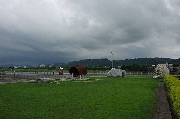 800px-921_Earthquake_Park_in_Shihgang,_Taichung,_Taiwan