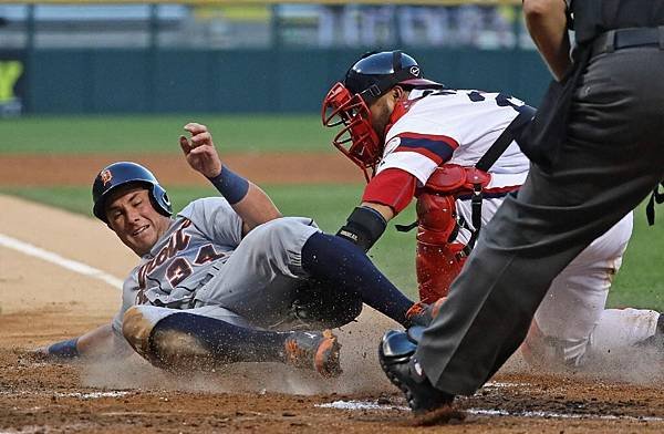 detroit-tigers-v-chicago-white-20160616-012515-345.jpg