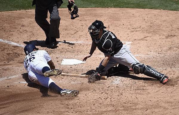 miami-marlins-v-san-diego-20160615-211756-940.jpg