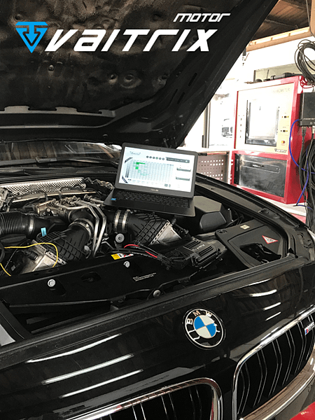 BMW M5 S63 改裝電腦 外掛晶片 內寫 OBD馬力提升 破限速 破轉速 水噴射 油門控制器 油門加速器 渦輪錶 賽車表 麥翠斯 vaitrix