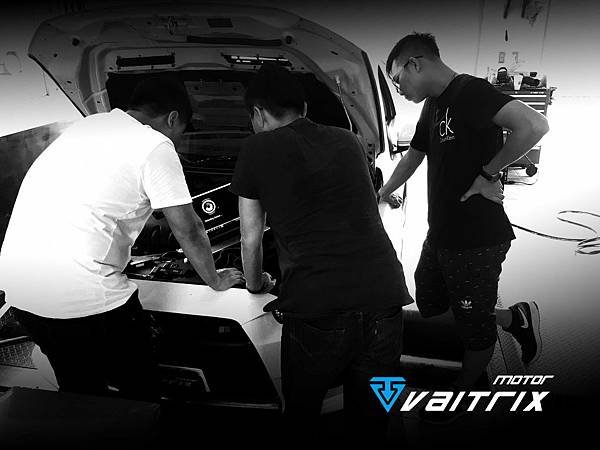 三菱MITSUBISHI LANCER FORTIS SPORTBACK改裝電腦 外掛晶片 內寫 OBD馬力提升 破限速 破轉速 水噴射 油門控制器 油門加速器 渦輪錶賽車表 麥翠斯 vaitrix