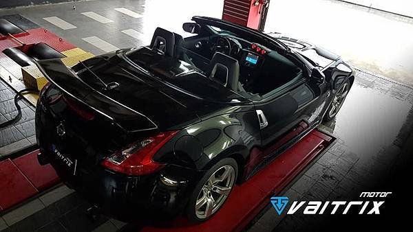 VAITRIX 油門加速器 油門控制器 OBD 省油 即插即用 改善油門遲滯 提升油門反應  汽車優化器 加速模式 超增壓模式 VAITRIX 麥翠斯 動力提升 自然進氣提升