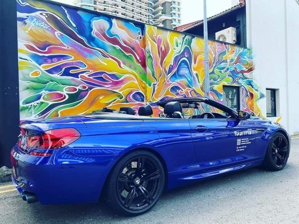 來自澳洲的汽車改裝品牌VAITRIX麥翠斯有最廣泛的車種適用產品，含汽油、柴油、油電混合車專用電子油門控制加速器，搭配外掛晶片及內寫，達到最高品質且無後遺症之動力提升，也可由專屬藍芽App–AirForce GO切換一階、二階、三階ECU模式。外掛晶片及電子油門控制器不影響原車引擎保固，搭配不眩光儀錶，提升馬力同時監控愛車狀況。VAITRIX另有馬力提升專用水噴射可程式電腦及全組套件，改裝愛車不傷車。  適用品牌車款： Audi奧迪、BMW寶馬、Porsche保時捷、Benz賓士、Honda本田、Toyota豐田、Mitsubishi三菱、Mazda馬自達、Nissan日產、Subaru速霸陸、VW福斯、Volvo富豪、Luxgen納智捷、Ford福特、Chevrolet雪佛蘭、Hyundai現代、Skoda; Altis、crv、chr、kicks、cla45、ct200h、q2、camry、golf gti、polo、kuga、tiida、u7、rav4、odyssey...等。