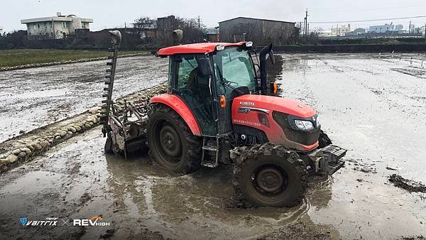 KUBOTA,KUBOTA MR97,農耕機,關EGR,節省保養成本,延長引擎壽命, MASTER,CMD,Alientech,DIMSPORT,AUTOTUNER,MAGIC,BENCH BOOT,OBD II,VAITRIX,麥翠斯,外掛電腦,外掛晶片,儀錶,甲醇噴射,水噴射,內寫,馬力機,改裝,動力升級